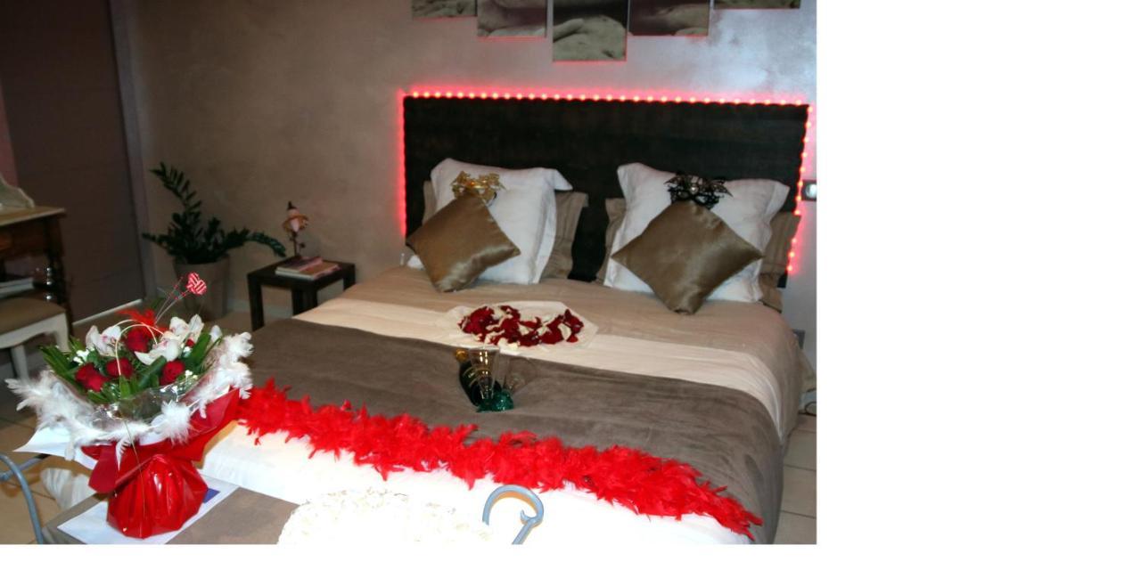 Suite Spa Privatif 66 Nord De Perpignan ピア エクステリア 写真