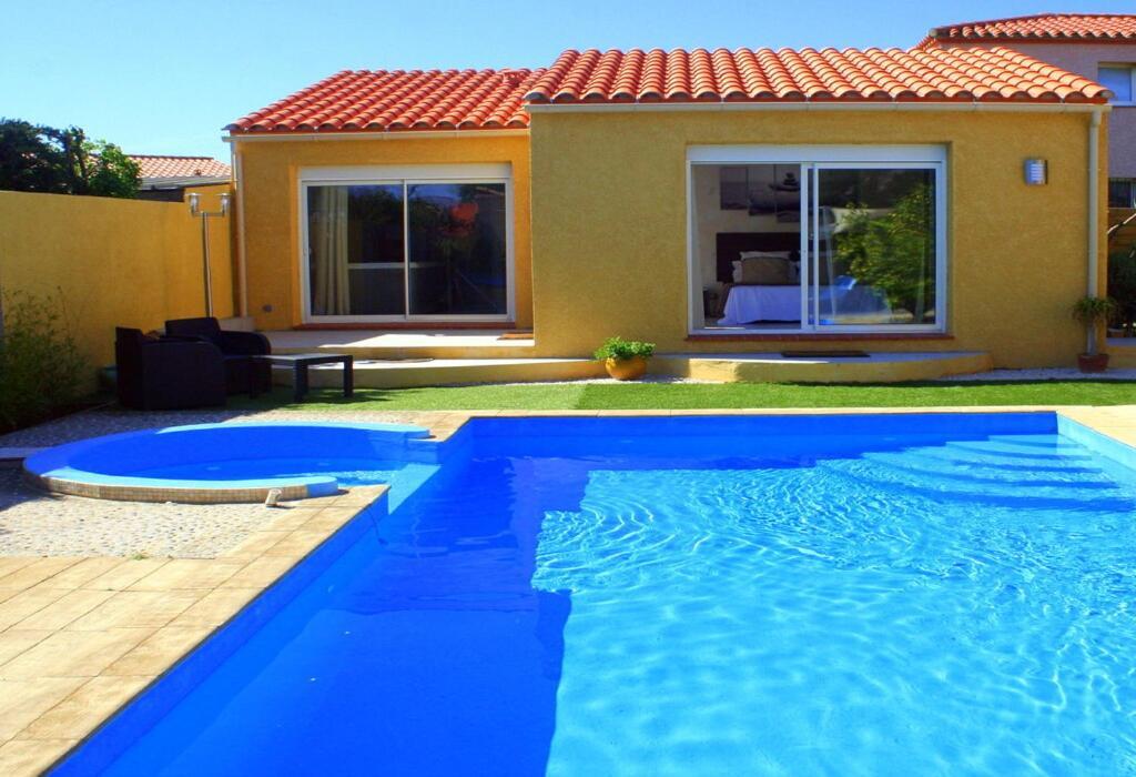 Suite Spa Privatif 66 Nord De Perpignan ピア エクステリア 写真